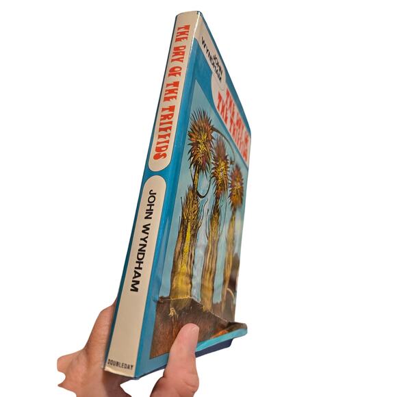 The day of the triffids by John Wyndham copyright 1951 doubleday & Company - Picture 2 of 5